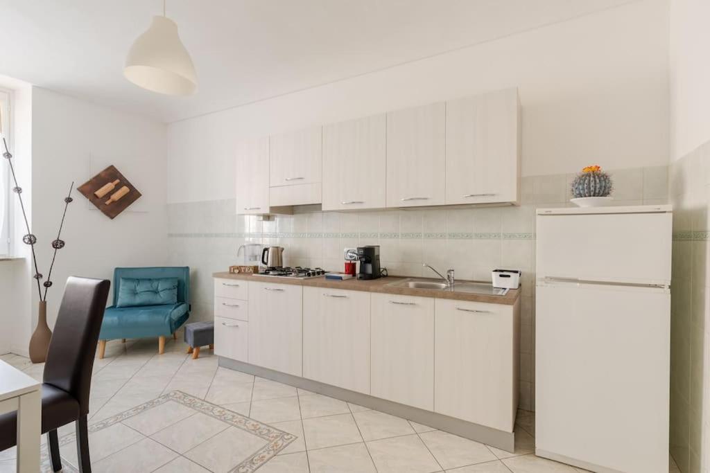 Ferienwohnung Casa Regina 3, Nel Centro Di Alba! Exterior foto